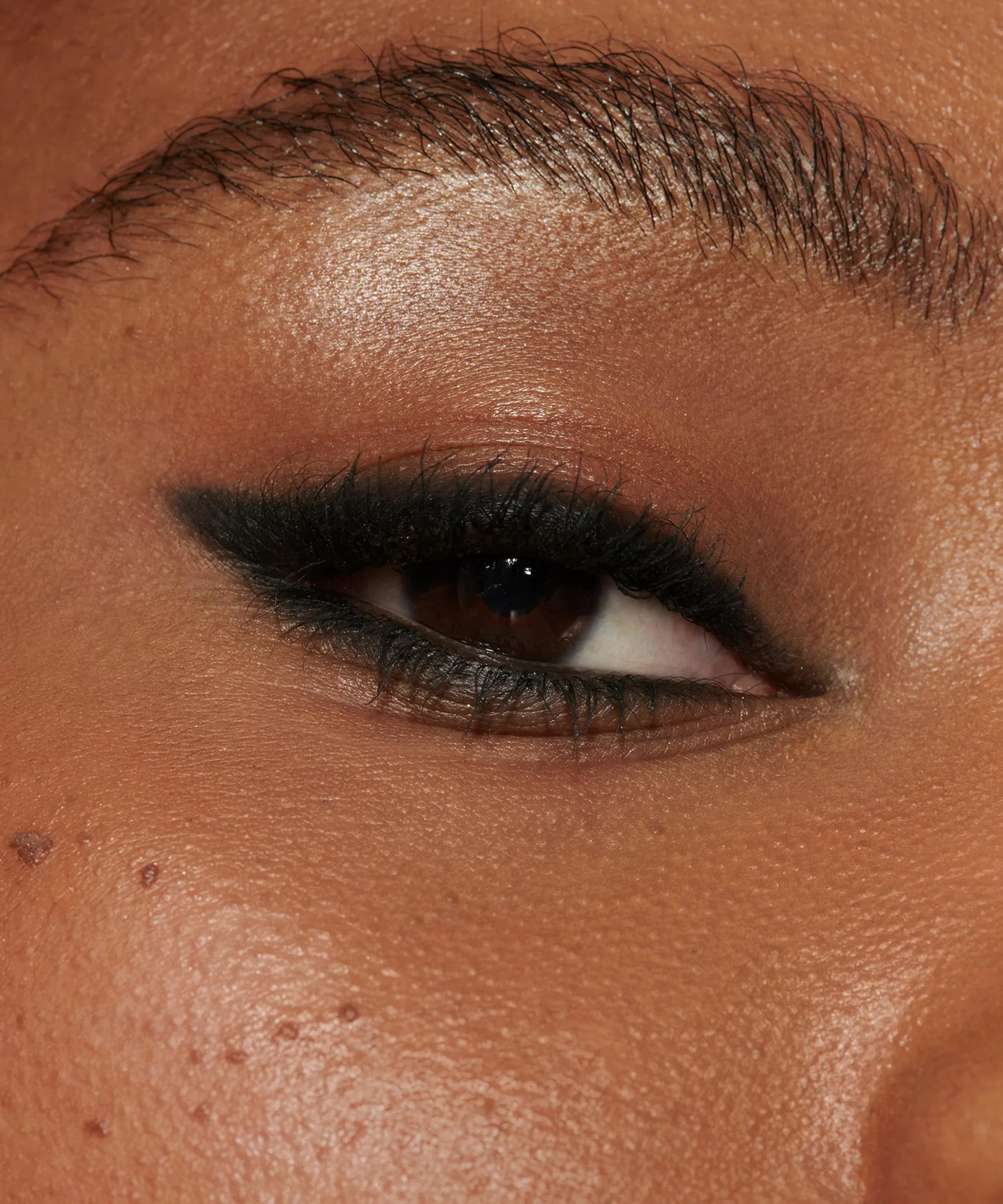 makiyazh_glaza_lisa_eldridge_beauty_000797778_5