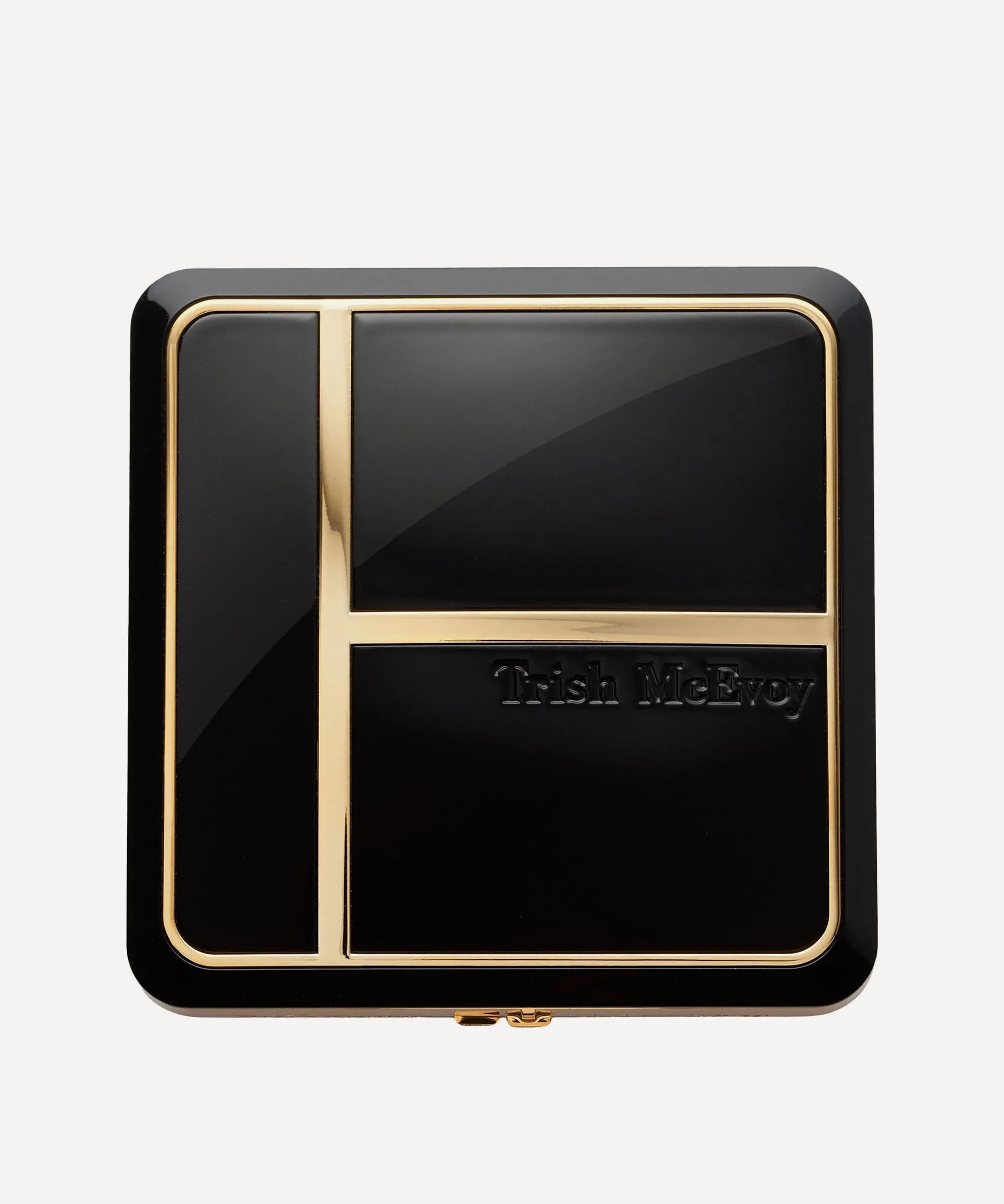 Makeup Wardrobing Deluxe Refillable Compact 1