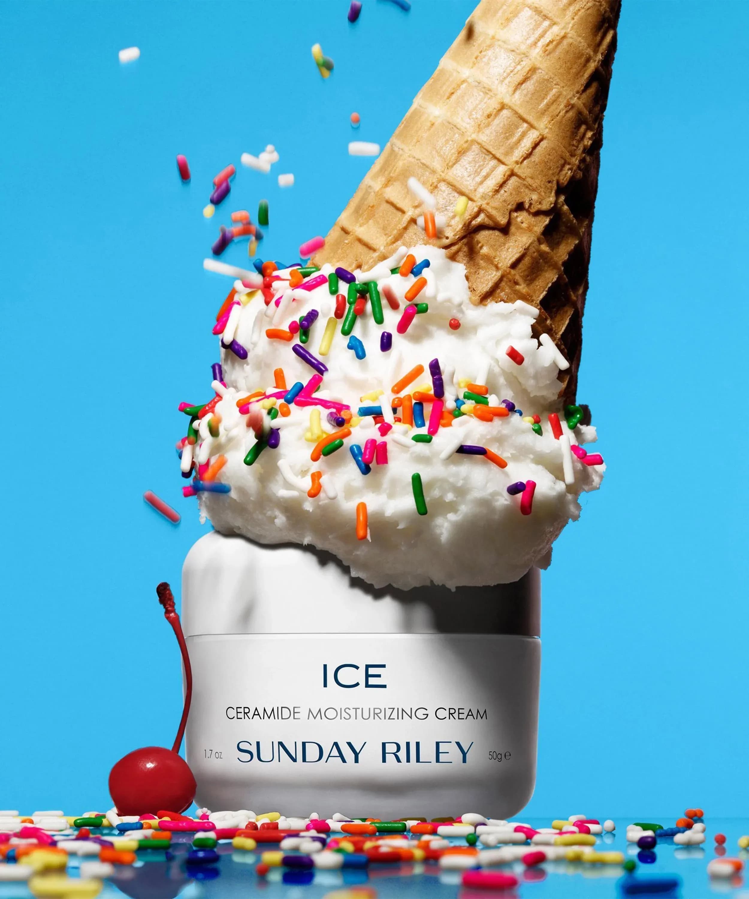 ukhod-za-kozhey_uvlazhnenie_sunday_riley_000741734_7